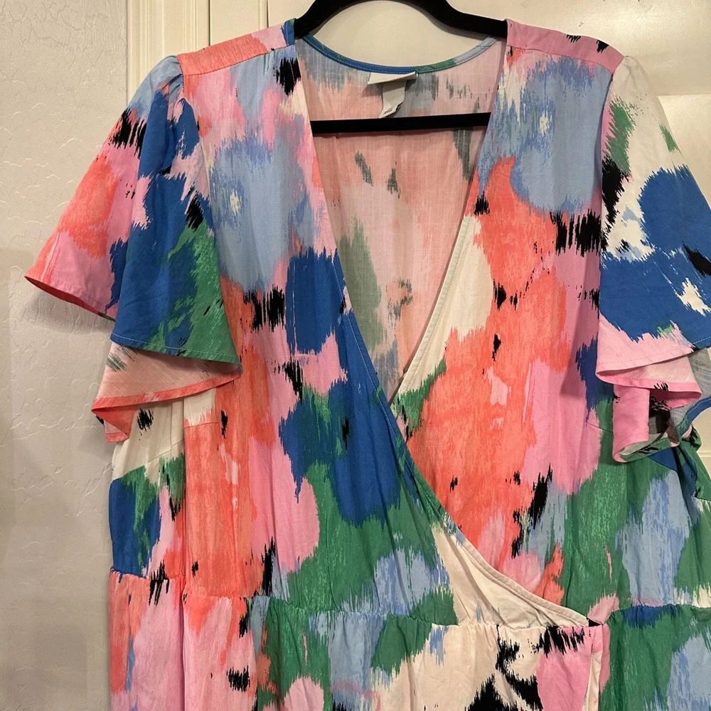 Ava & Viv Pink and Blue Abstract Print Top - Picture 5 of 7